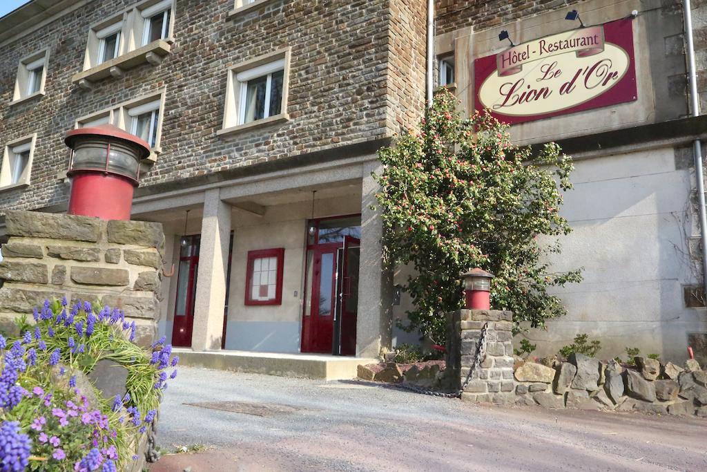 Hotel Restaurant Le Lion D'Or Saint-Hilaire-du-Harcouët Exterior foto